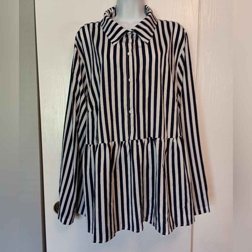 Shein Blouse, Navy And White, Sz 4XL